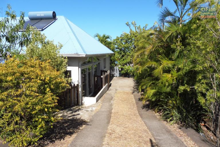 Charmante villa de plain-pied 4 pi&egrave;ces, sur terrain de 510 m&sup2; &agrave; Stella.