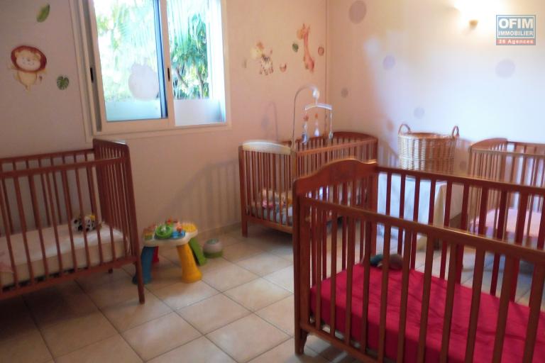 Charmante villa de plain-pied 4 pi&egrave;ces, sur terrain de 510 m&sup2; &agrave; Stella.