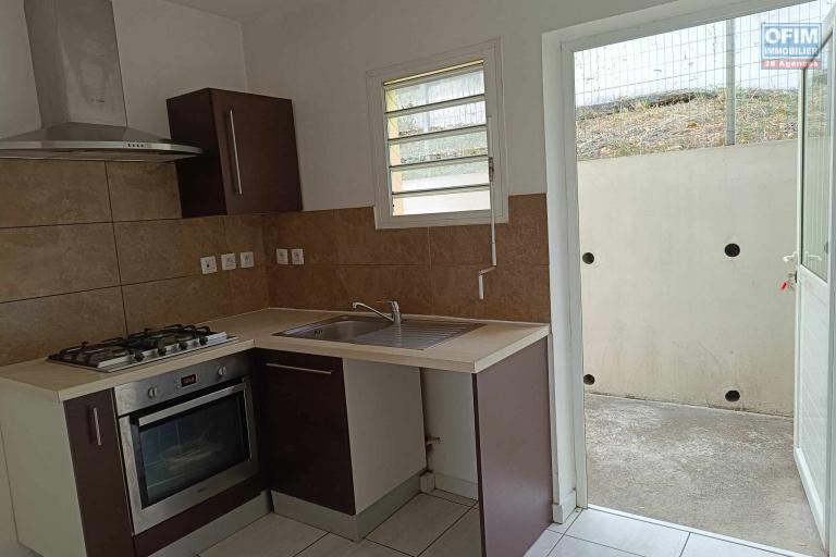 Villa T4 en duplex &ndash; 93 m&sup2; &ndash; Ligne des Bambous