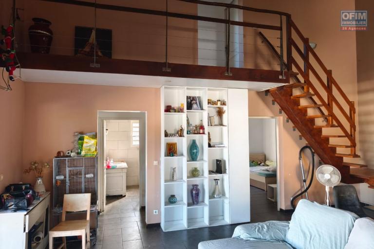 Maison familiale avec piscine &agrave; reprendre en main &ndash; La Rivi&egrave;re Saint-Louis