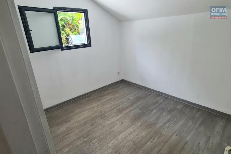 VILLA F4/5, DE 118 M2, BEAU JARDIN, QUARTIER R&Eacute;SIDENTIEL &Agrave; BRAS DES CHEVRETTES/ SAINT ANDR&Eacute;