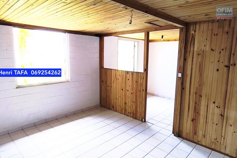 Maison F3 de 60 m2 sur terrain de 302 m2 - S&eacute;jour
