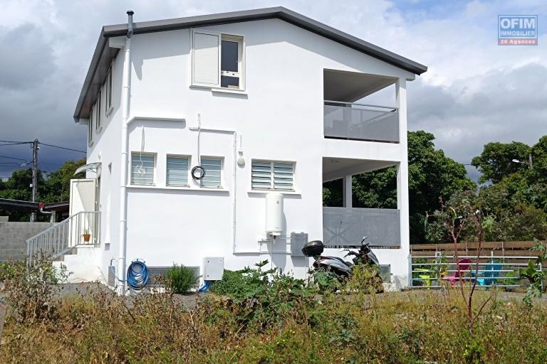 Villa T2/3 neuve en  Duplex de 84 m&sup2;  b&acirc;tie en 2025 sur un terrain 342 m&sup2; &ndash; Vue mer &ndash; Ravine des Cabris