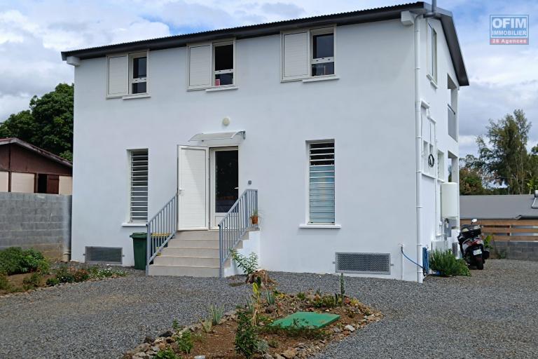 Villa T2/3 neuve en  Duplex de 84 m&sup2;  b&acirc;tie en 2025 sur un terrain 342 m&sup2; &ndash; Vue mer &ndash; Ravine des Cabris