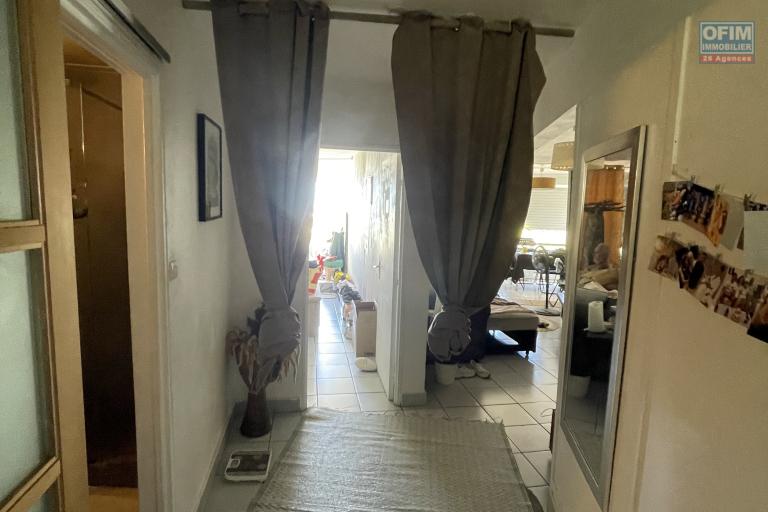 À Vendre – Ensemble immobilier T2 + garage aménagé en T2 à Saint Gilles les Bains (97434)