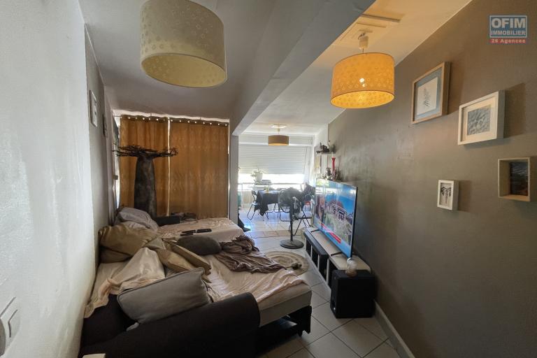 À Vendre – Ensemble immobilier T2 + garage aménagé en T2 à Saint Gilles les Bains (97434)