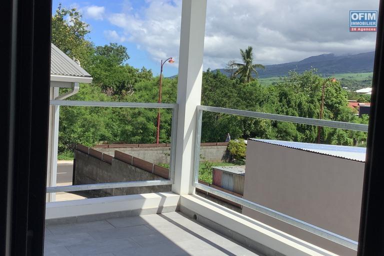 A louer bel appartement neuf f3 a la rivière saint louis