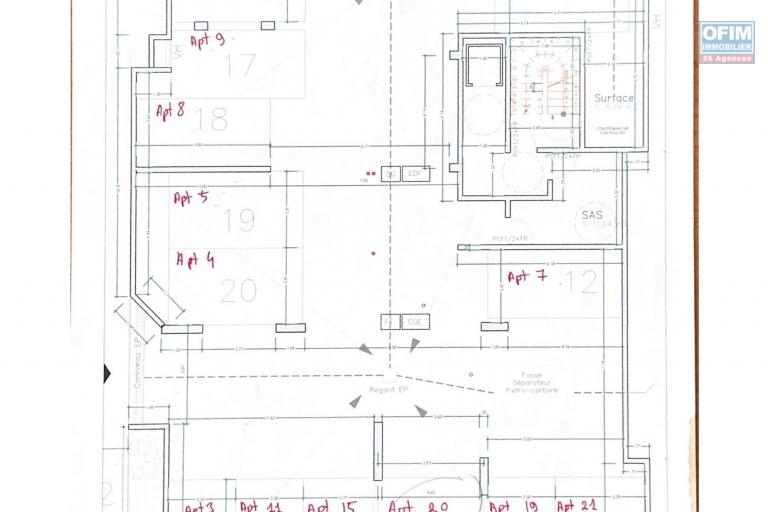   A VENDRE APPARTEMENT F4 DE 104.48 M2 AU CENTRE VILLE DE SAINT DENIS - PARKING N&deg;9