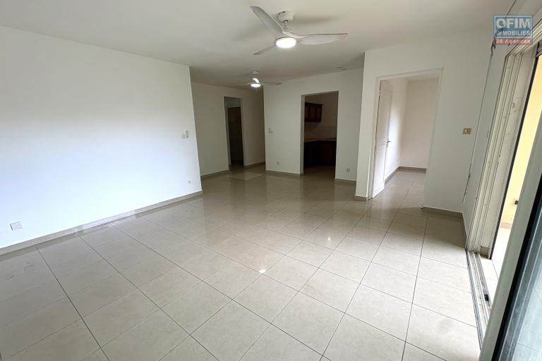 A vendre appartement 2 chambres de 70 m2 avec varangue &agrave; Saint-Beno&icirc;t
