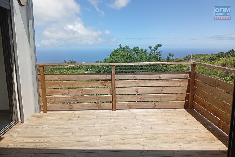 A VENDRE MAISON NEUVE F4/5 DE 131 M2 AVEC VUE MER A LA SALINE LES HAUTS