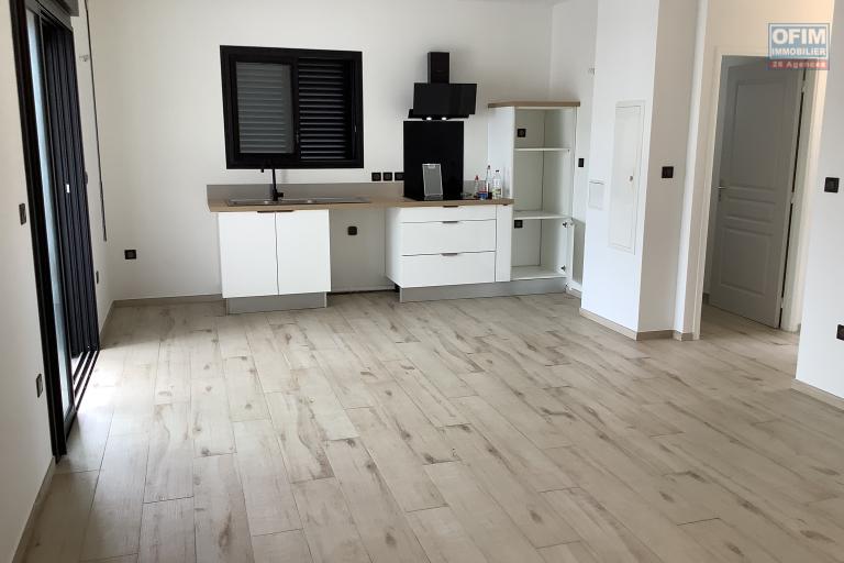 A LOUER appartement T3 à LA RIVIERE SAINT LOUIS