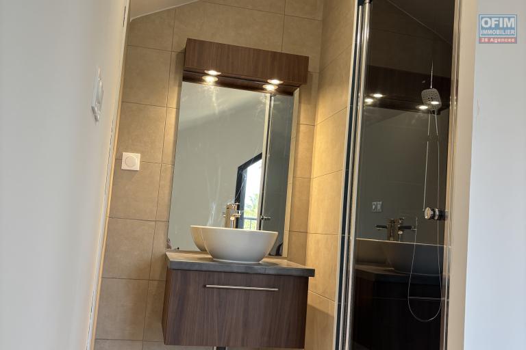 A vendre – Superbe T4 duplex neuf au cœur de Saint-Leu