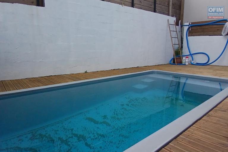 A LOUER Magnifique maison non meubl&eacute;e de type F4 avec PISCINE &agrave; SAINT-PAUL LE GUILLAUME