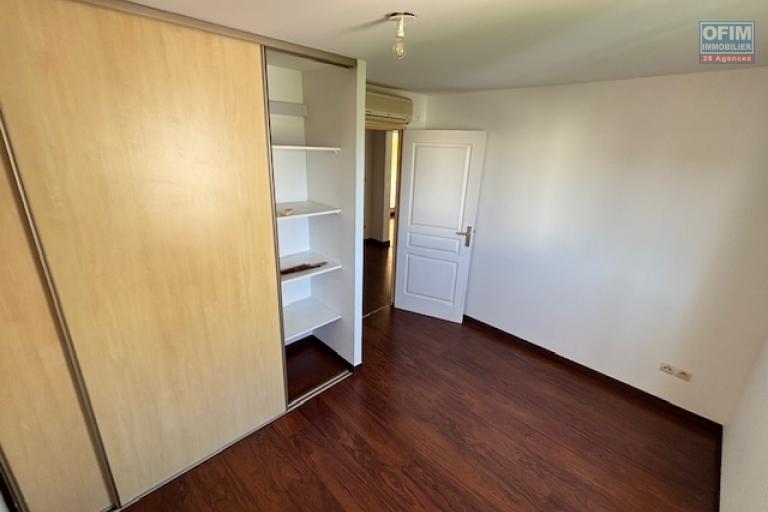 A vendre bel appartement T4/5  duplex &agrave; La rivi&egrave;re des pluies &agrave; STE MARIE.