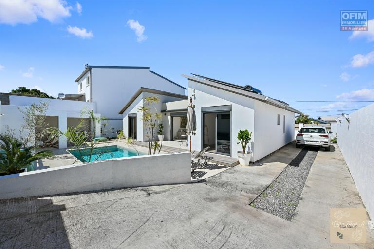 Villa Floé'A – Élégance contemporaine, piscine au sel et vue sur l’ouverture du cirque de Cilaos La Rivière Saint-Louis (525000€)