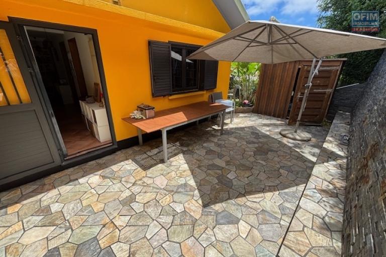 Maison T5 &agrave; vendre &agrave; la Montagne au calme d'une impasse .