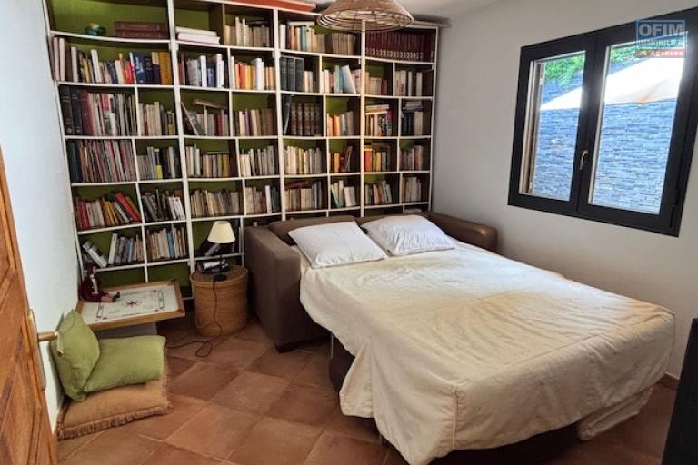 Maison T5 &agrave; vendre &agrave; la Montagne au calme d'une impasse .