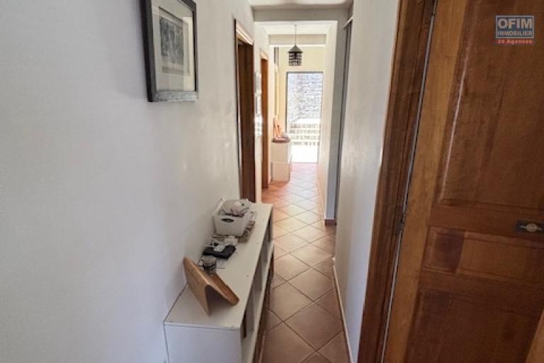 Maison T5 &agrave; vendre &agrave; la Montagne au calme d'une impasse .