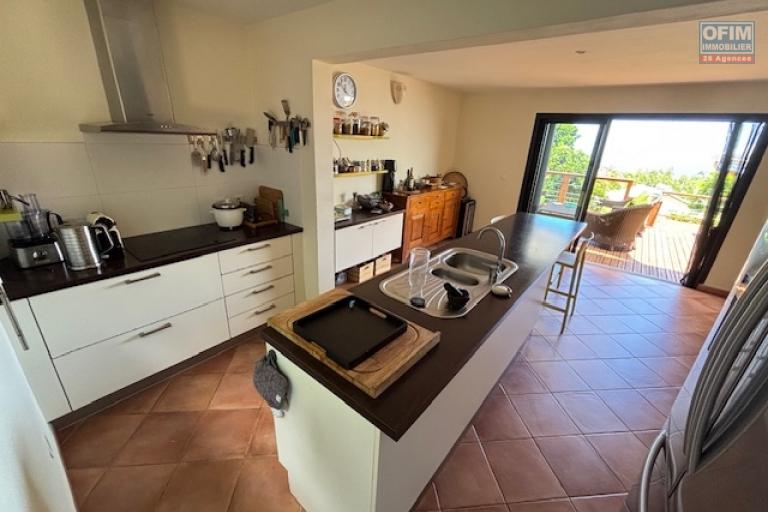 Maison T5 &agrave; vendre &agrave; la Montagne au calme d'une impasse .