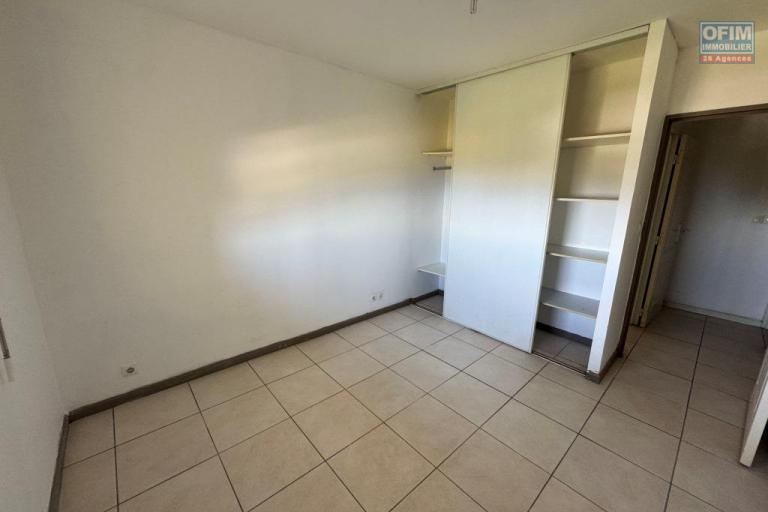 A vendre appartement F2 dans résidence avec piscine le Tampon 14 éme