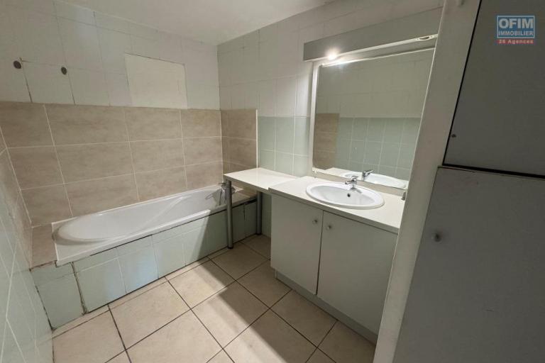 A vendre appartement F2 dans résidence avec piscine le Tampon 14 éme