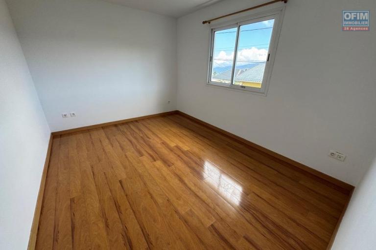 A louer magnifique villa de type F5 la Plaine des cafres 22 éme
