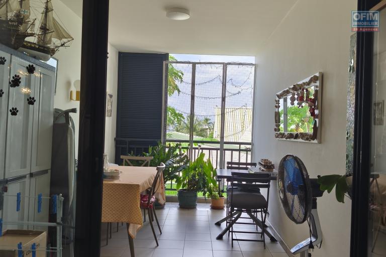 A vendre appartement T3  de 70,60  m2 avec varangue -R&eacute;sidence r&eacute;cente centre ville de  LA POSSESSION