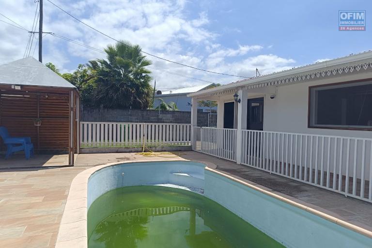 Ensemble immobilier T3 + T2 sur terrain de 572 m² avec piscine Saint Louis
