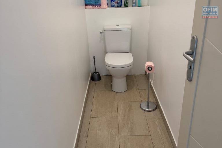 Exceptionnel : A louer, villa de type F5 d'environ 183 m&sup2; &agrave; Bois Court la Plaine des cafres