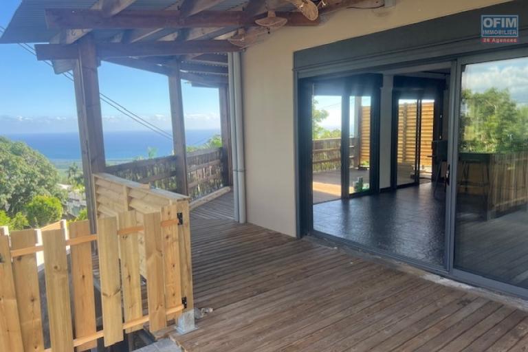 &Agrave; louer &ndash; Belle villa F4 avec piscine &ndash; Quartier du Manirons