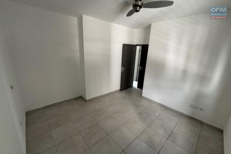 A louer T4 dans la residence Castel ROC, route du bois de nefles &agrave; Ste Clotilde