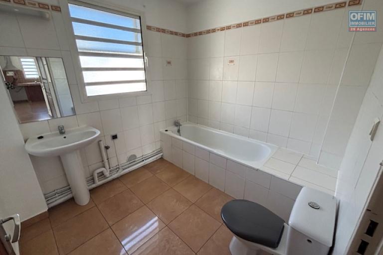 &Agrave; louer &ndash; T4 Duplex &ndash; R&eacute;sidence Pluie d&rsquo;Or