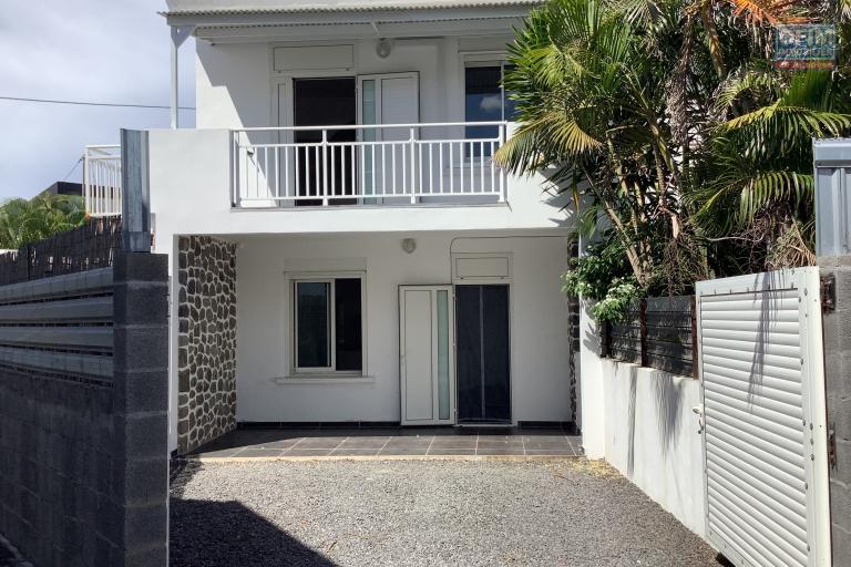 A LOUER villa F4 à SAINT PIERRE