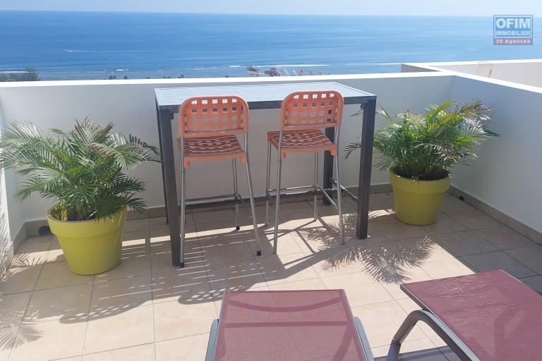 A louer à St Leu appartement T2 avec vue mer panoramique