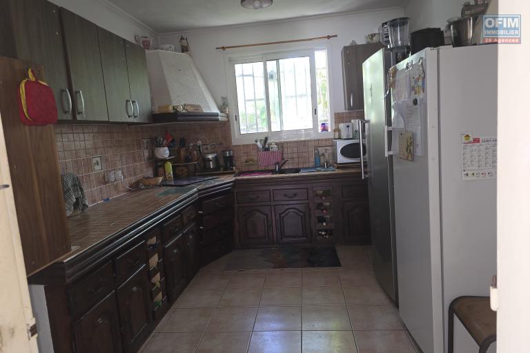 À Vendre – Charmante Maison Créole de 130 m² en Plain‑Pied, Proche de la Mer