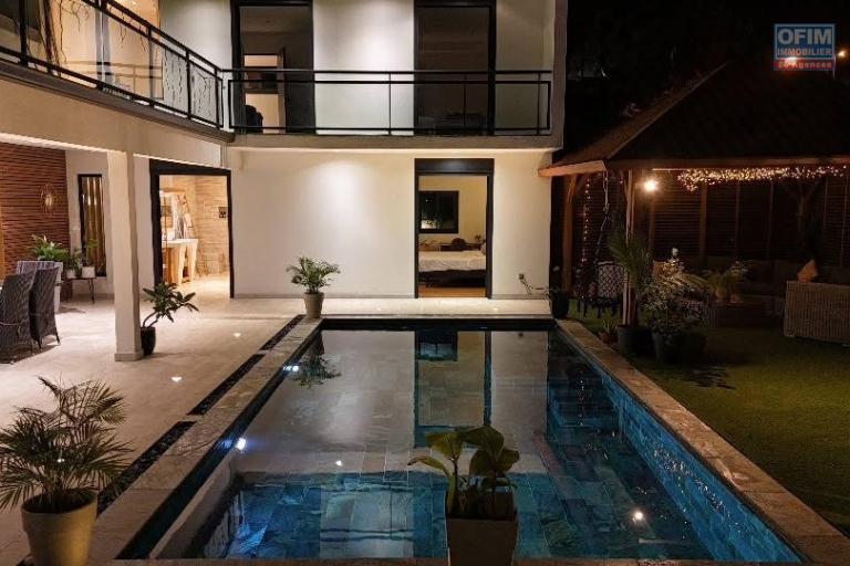 VILLA CONTEMPORAINE D&rsquo;EXCEPTION &ndash; ENTRE CIEL, MER ET LUMI&Egrave;RE &agrave; SANS SOUCI 97411 &agrave; 7 min du CHOR
