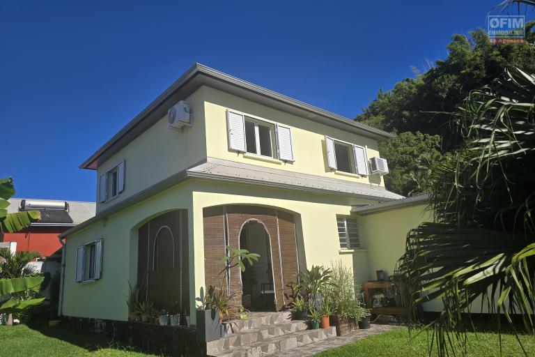 &Agrave; LOUER villa de 110 m2 en R+1 &ndash; Disponible &agrave; partir du 1er juin