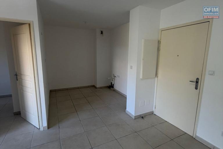 A vendre -Appartemnt T3 de 51 m2 avec varangue et parking fermé - Secteur Sainte-Clotilde