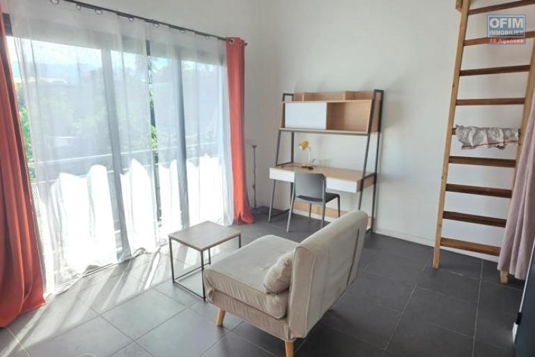 A louer studios neufs pour &eacute;tudiants, MEUBLE, EQUIPE ET AMENAGE, Haut de gamme le Tampon centre ville