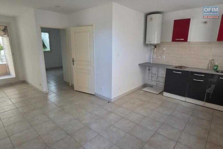 A louer joli appartement F2 d'environ 38 m&sup2; le Tampon