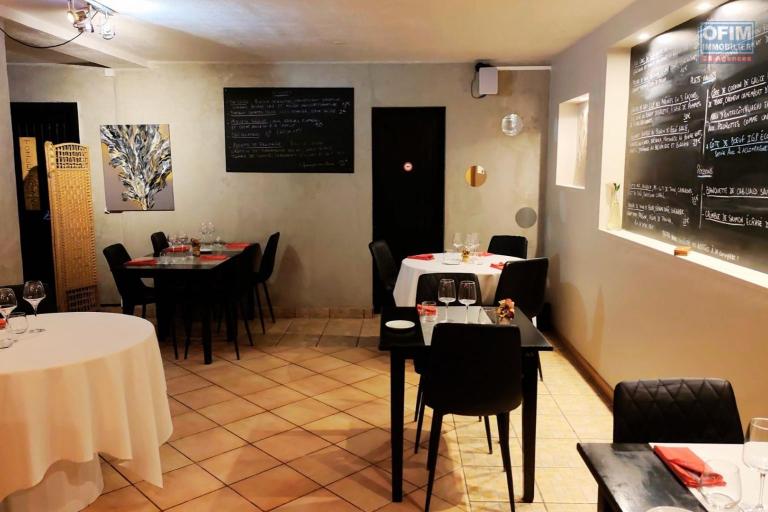 A VENDRE | Fonds de commerce d'un restaurant unique au centre ville du Tampon &agrave; 199 900&euro;