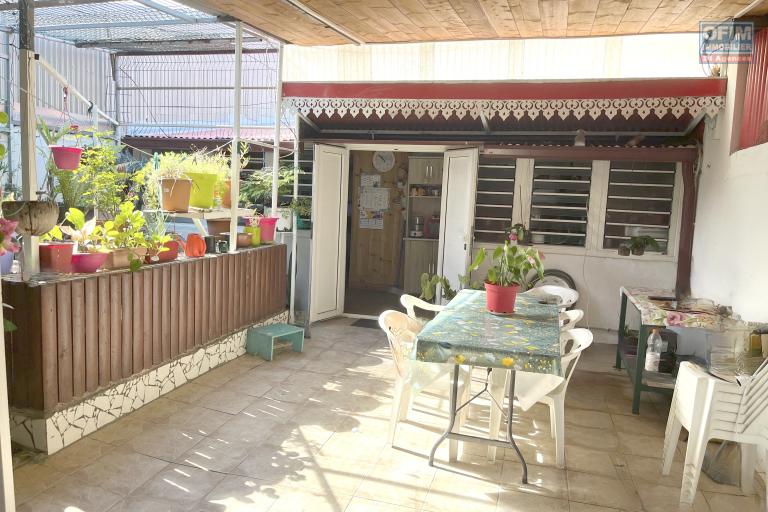 IDEAL PREMIER ACHAT - MAISON D’HABITATION TYPE T4 A LE PORT