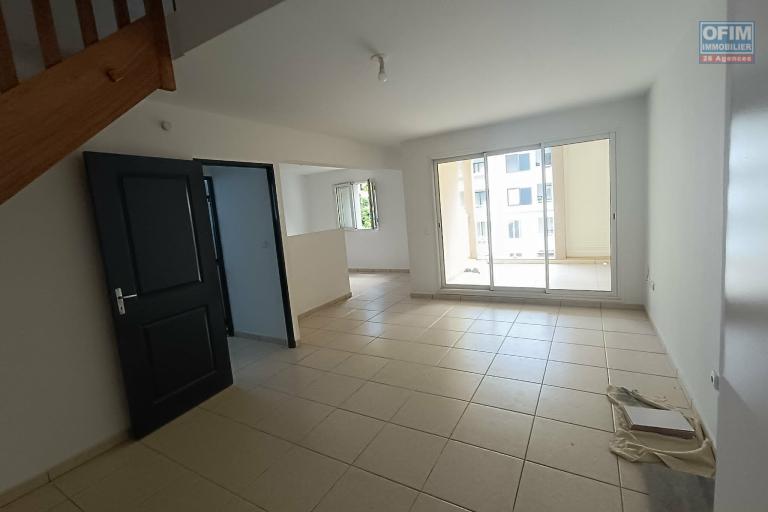 Appartement T3 en duplex à deux pas du centre ville du Tampon