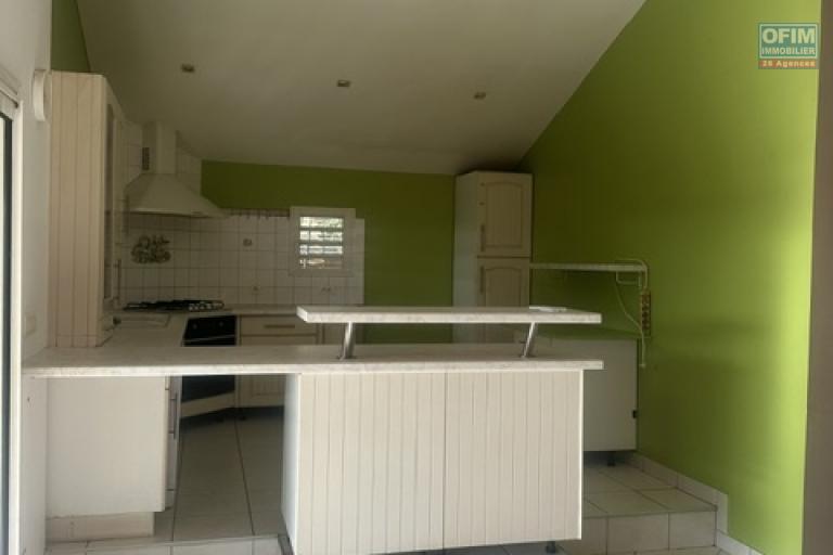 Villa F4 avec un studio