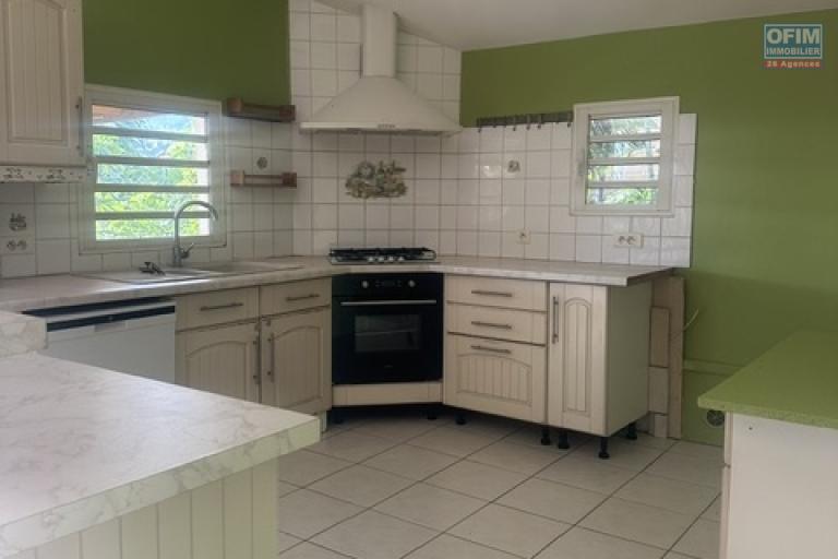 Villa F4 avec un studio