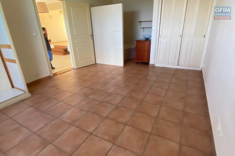 A louer &agrave; La Montagne belle maison T5 dans le lotissement les Filaos