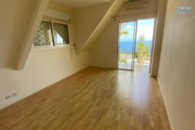 A louer &agrave; La Montagne belle maison T5 dans le lotissement les Filaos