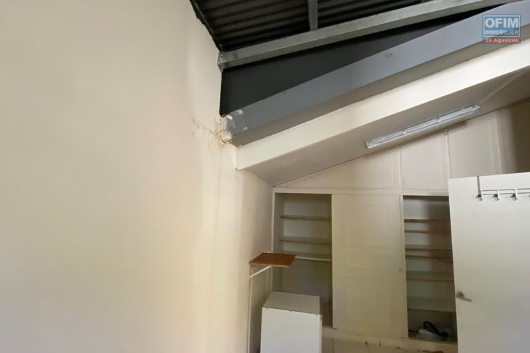 A louer &agrave; La Montagne belle maison T5 dans le lotissement les Filaos