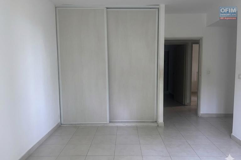 À louer à Saint-André villa F4 plein pied
