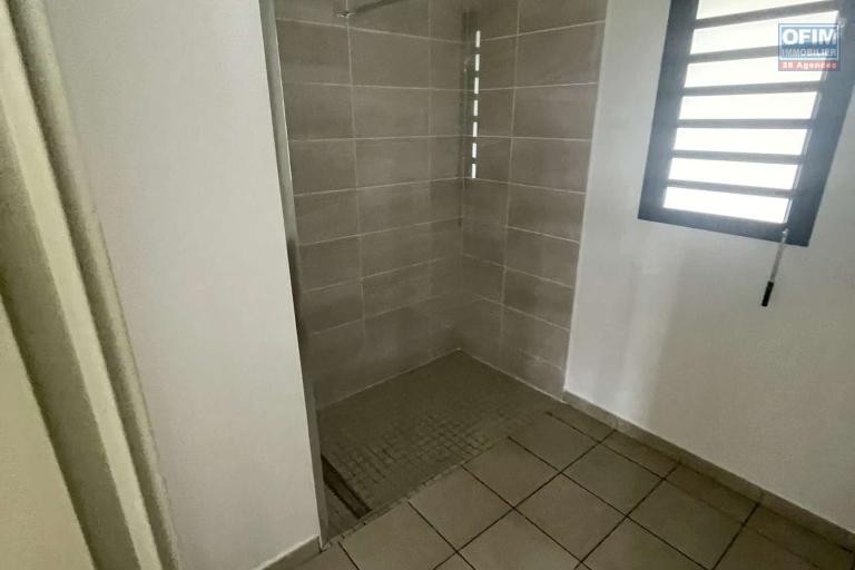A louer bel appartement F3 sur la résidence KALOUPILÉ à Beauséjour/ Sainte Marie